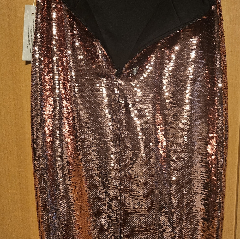 NEW YORK & CO - Eva Mendez Sequins Skirt